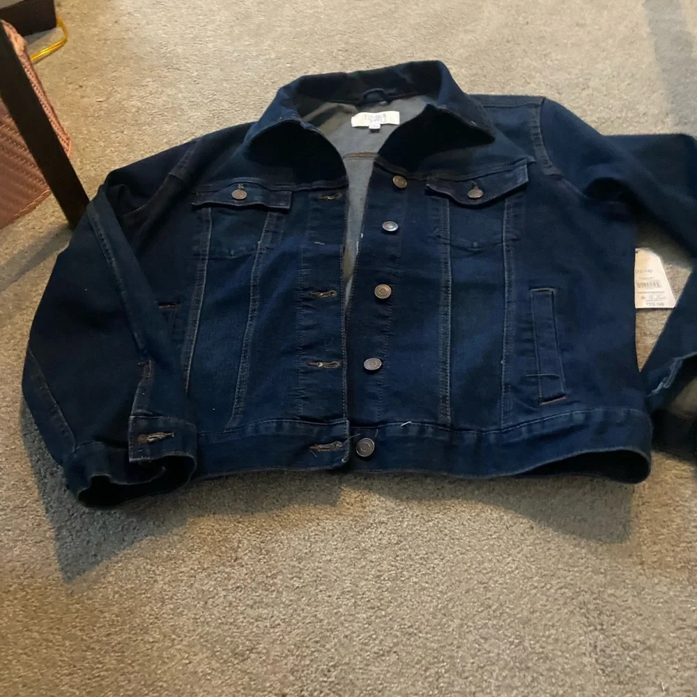 Time and Tru Dark Blue Denim Jean Jacket - Picture 1 of 7